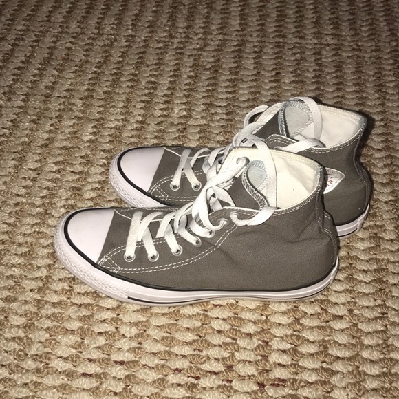 Gray Converse - Picture 3 of 3
